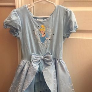 🤩Disney🤩 👑 Cinderella Dress - size 5/6
